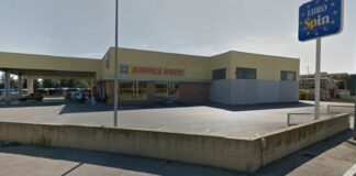 Rapina all’Eurospin al Villaggio artigiani, bottino di 1000 euro