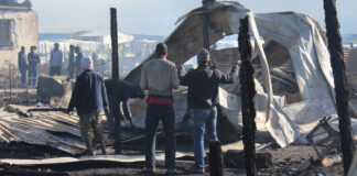 Incendio al Gran Ghetto, baracche bruciate ma nessun ferito