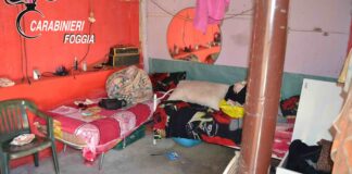 Ragazze segregate in un casolare e ridotte in schiavitù: sei arresti
