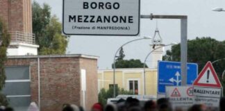 Caporalato, 50 migranti in rivolta contro la Polizia: 2 agenti feriti