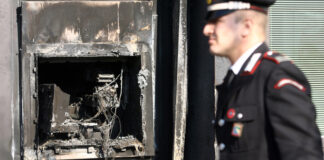 Sgominata banda pugliese specializzata negli assalti ai bancomat