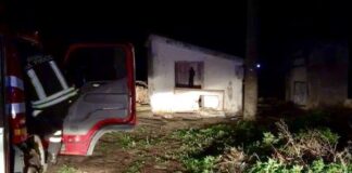 Occupa un casolare, aggredisce il proprietario e ferisce un poliziotto: arrestato 29enne