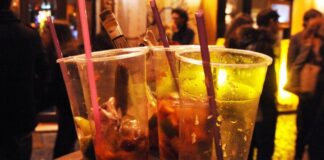 Troppe risse nella movida: piazza Mercato sarà vigilata e sorvegliata