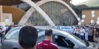 Silenzio e commozione per l’ultimo saluto al calciatore Rocco Augelli