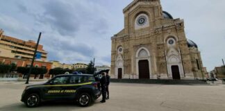 Controlli allo stadio “Monterisi”: segnalati 5 assuntori di sostanze stupefacenti