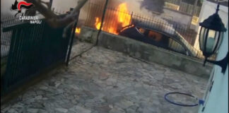 Collocò una bomba nell’auto di un finanziere, illeso per miracolo: condanna a 10 anni