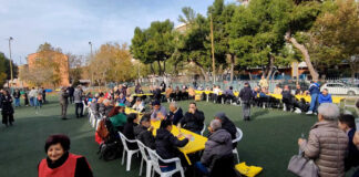 Vertiginoso aumento delle famiglie locali costrette a chiedere aiuto per un pasto caldo