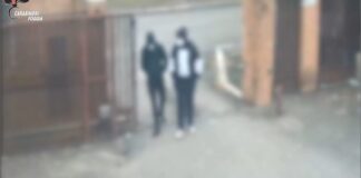 Rapinarono e imbavagliarono una donna di 84 anni: ai domiciliari due dei presunti responsabili