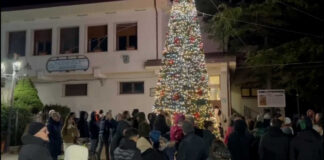 Celle San Vito “apre” il Natale con i volti degli ultimi 9 bambini nati nel Borgo