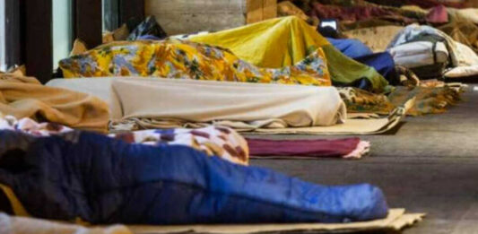 Foggia, l’emergenza freddo e il monito del Vescovo