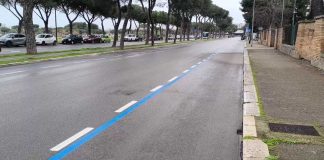 Le nuove strisce blu ai Campi Diomedei incendiano il clima politico