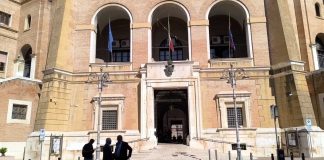 Foggia, punto e a capo: nuovo strappo al Comune