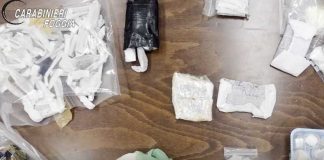 Oltre 1,4 chili di droga in casa: 23enne arrestato