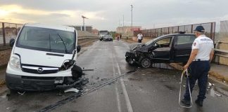 Scontro frontale sul ponte di via Cerignola a Foggia