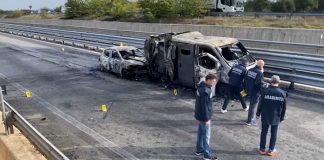 Assalto ad un furgone portavalori, la Dda chiude il cerchio: 16 gli indagati