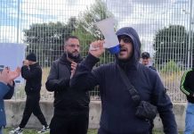 Proteste, rabbia e disperazione dei lavoratori del 118 rimasti al palo in attesa del concorso
