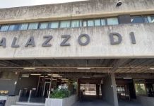 Caduta dall’auto causò la morte di un 25enne: respinto patteggiamento del conducente