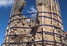 Pioggia e vento sul Gargano, crolla un merlo della storica Torretta di Varano